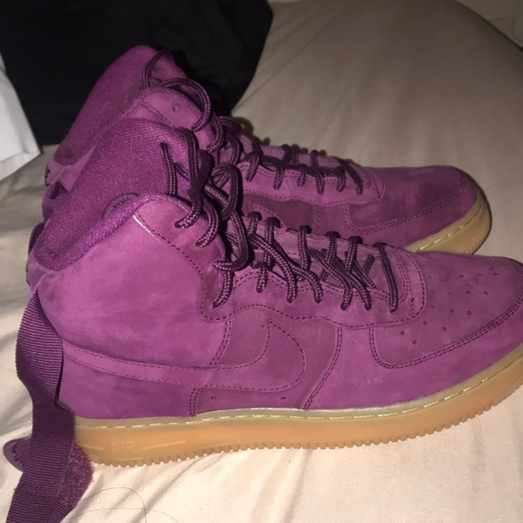 nike maroon high tops